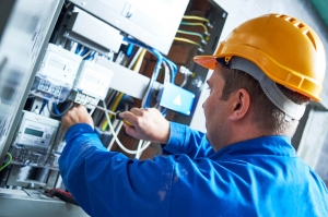10 Tips for Running a Successful Electrical Company